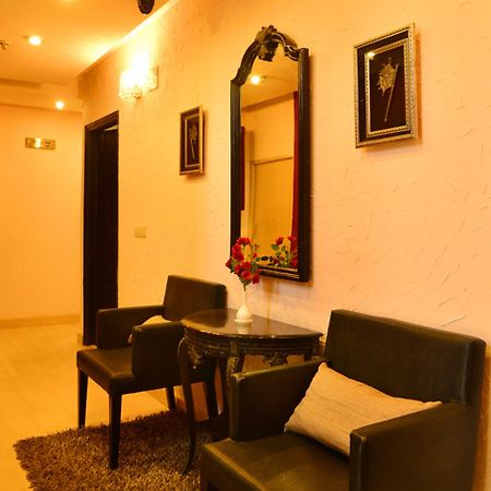 Hotel Shanti Palace West Patel Nagar Új-Delhi Kültér fotó